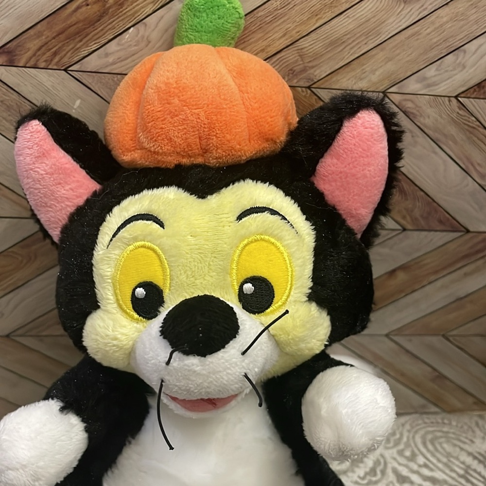 Vintage Disney Parks Pinocchio Figaro‎ Cat Pumpkin Plush - Picture 2 of 5
